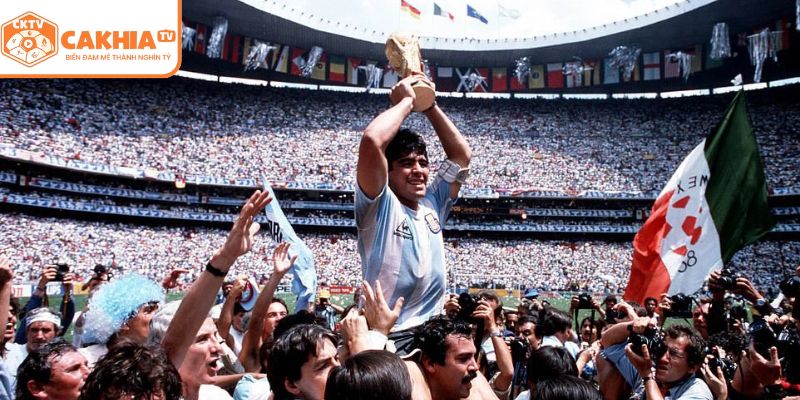 Thông tin xoay quanh Boca Juniors thần tượng Maradona 